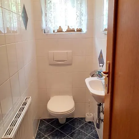 3 Bedrooms House With Private Pool Enclosed Garden And Wifi At Arnbach 4 Km Away From The Slopes Vakantiehuis
